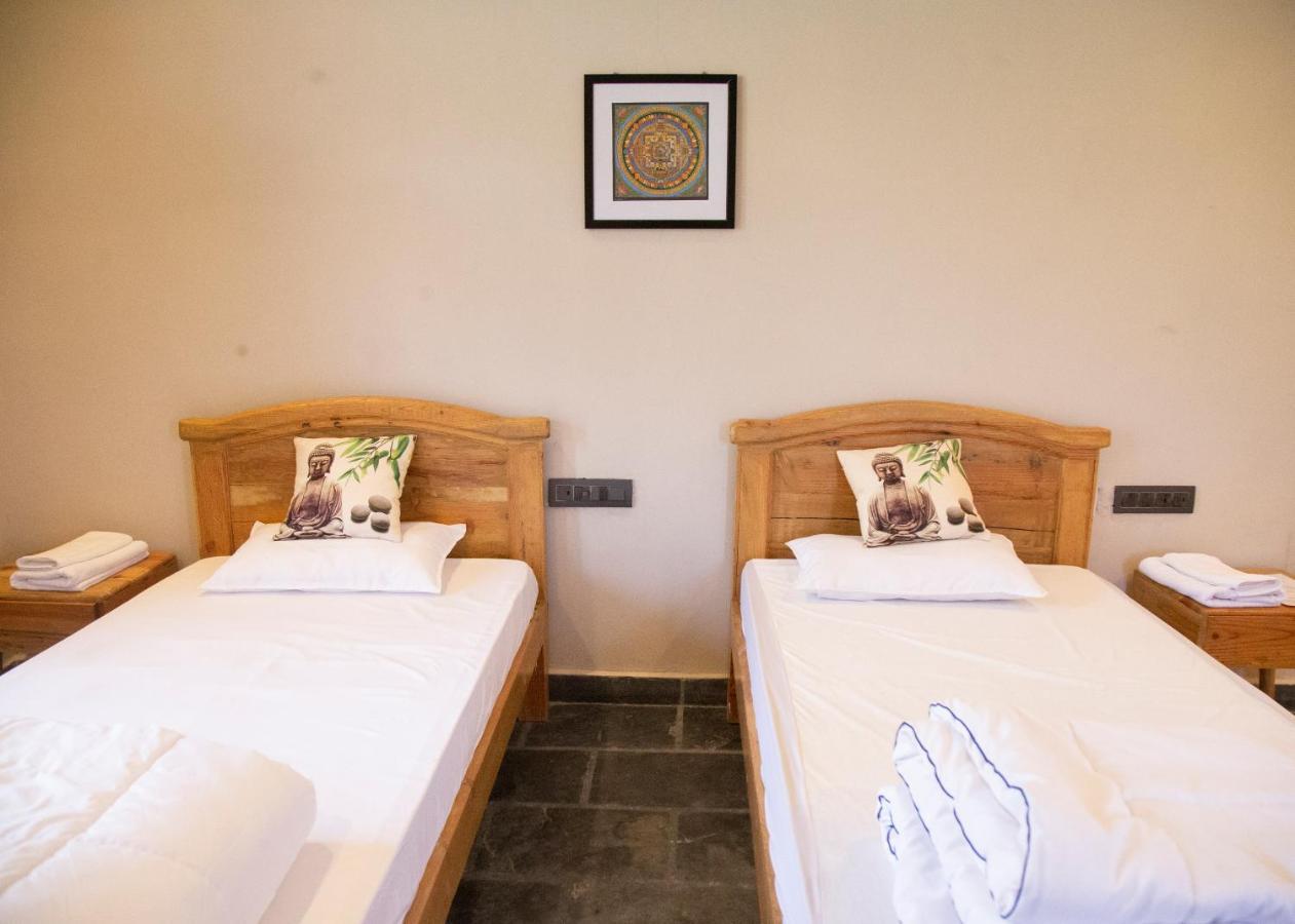 Osho Himalayas Wellness Resort Kangra Ngoại thất bức ảnh