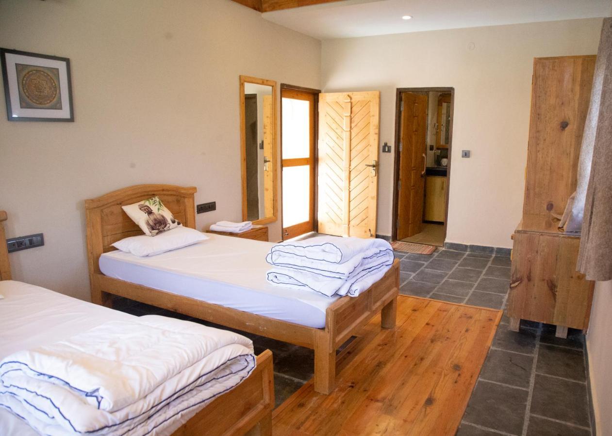 Osho Himalayas Wellness Resort Kangra Ngoại thất bức ảnh