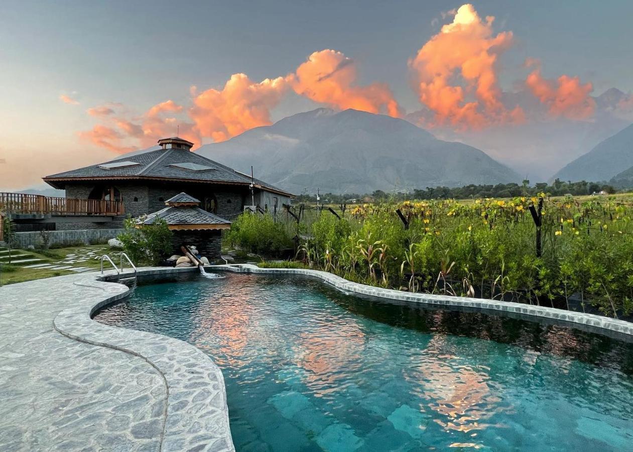Osho Himalayas Wellness Resort Kangra Ngoại thất bức ảnh