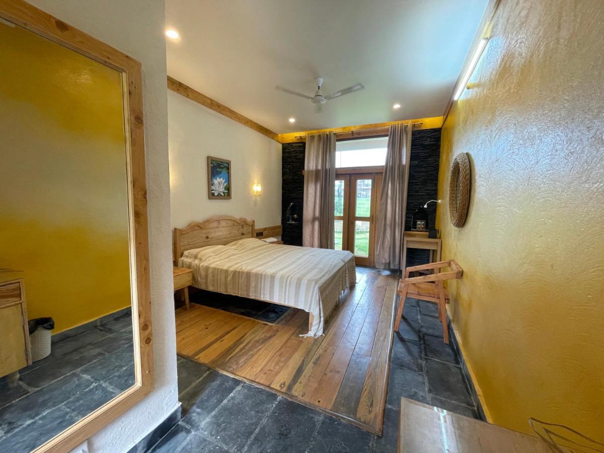 Osho Himalayas Wellness Resort Kangra Ngoại thất bức ảnh