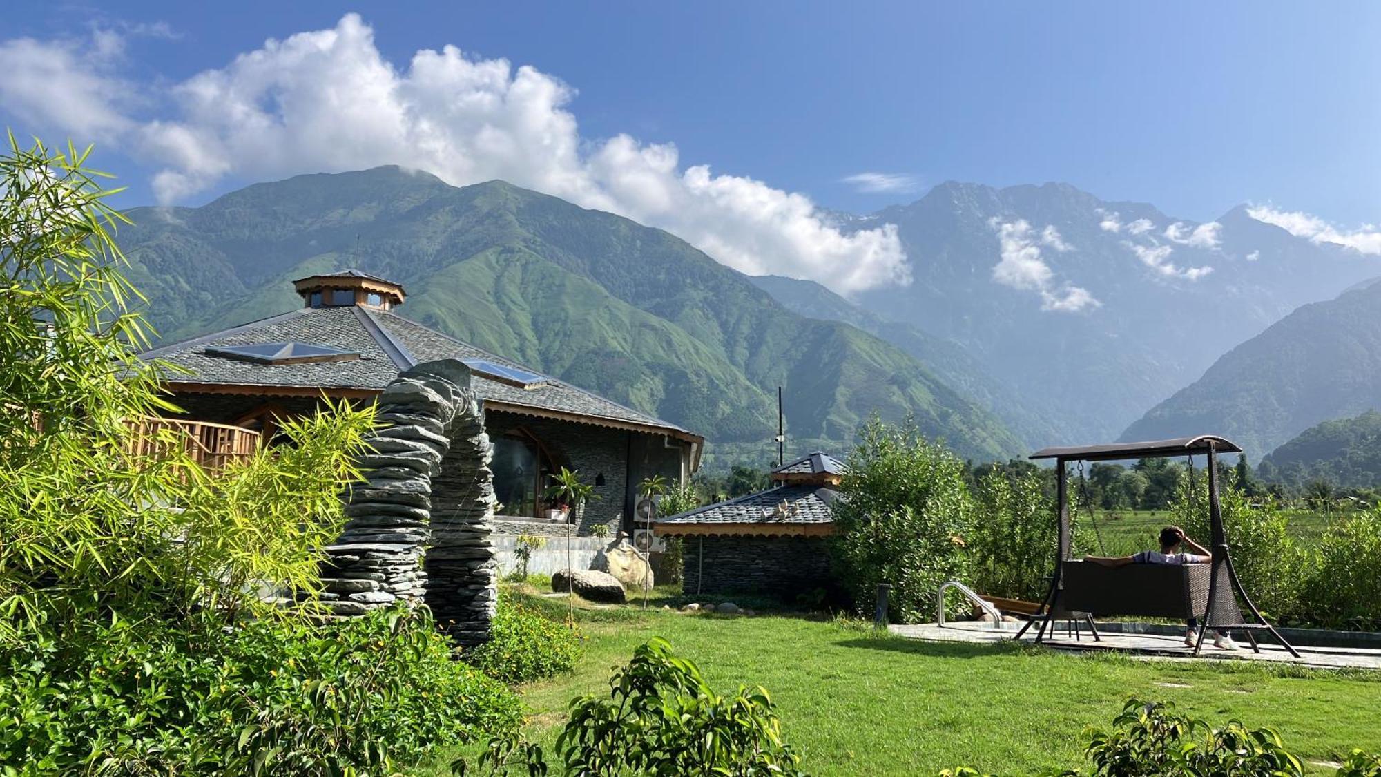 Osho Himalayas Wellness Resort Kangra Ngoại thất bức ảnh